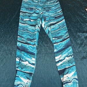 lululemon athletica Blue Patterned Leggings more of a stretchy polyester